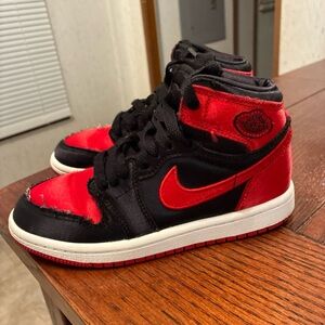 Nike Air Jordan 1 High Satin Bred Size 12C FD5304-061